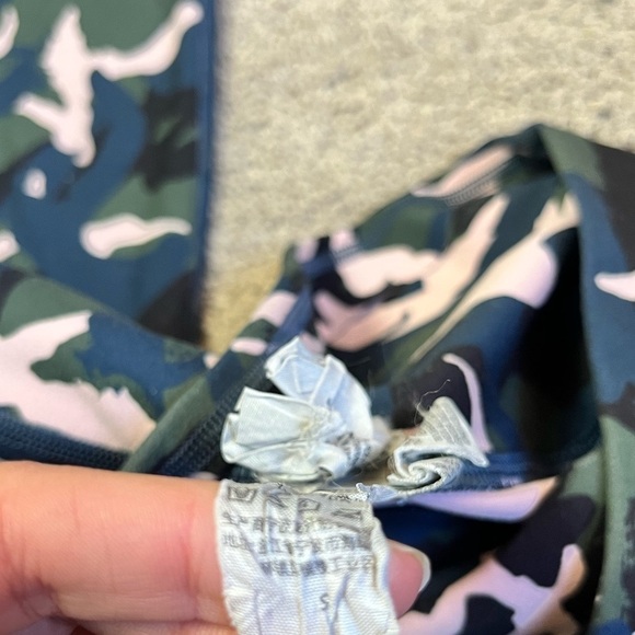 Lorna Jane Womens High Rise Camo Leggings Small - Picture 3 of 5